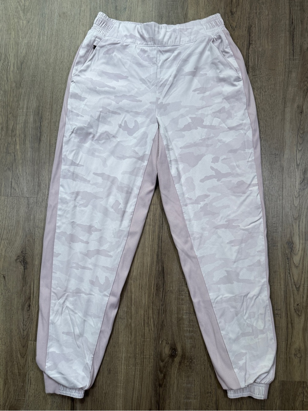 Athleta Brooklyn Lined Camo Jogger Lavender Size 2